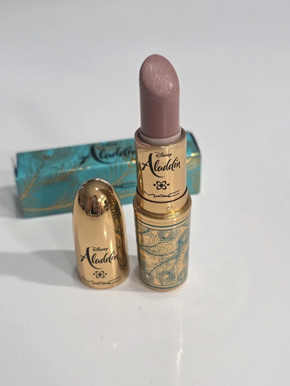 MAC Disney Aladdin Lipstick Friend Like Me Limited Editiom